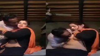 Bangla Bhabhi Boob Sucking Hot MMS Viral – HindiBlueFilm Sex Video